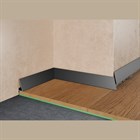 Плинтус алюминиевый Pro Design Corner 570 Анодированный черный 35x15.5x2600 5702 Плинтус алюминиевый Pro Design Corner 570 Анодированный черный 35x15.5x2600 5702